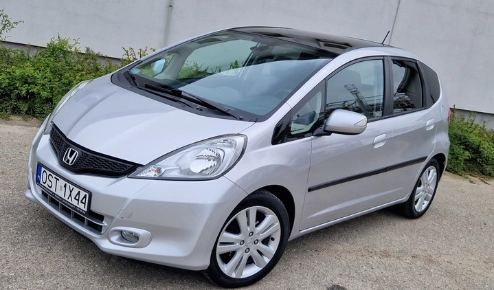 Honda Jazz cena 31900 przebieg: 154800, rok produkcji 2012 z Międzylesie małe 781